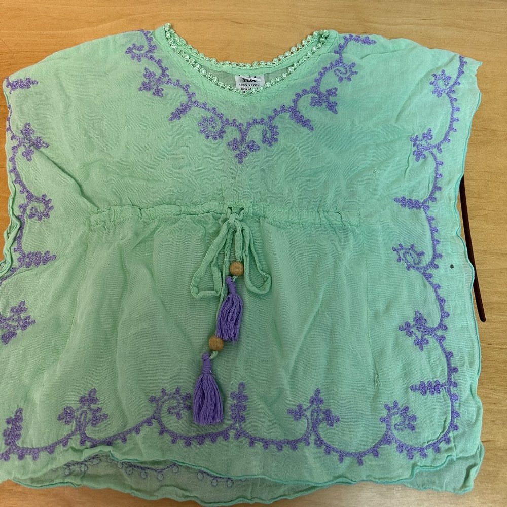 YOA Girls Unitalla Rayon Bohemian Embroidered Poncho/Swim Cover up Size 2-Green